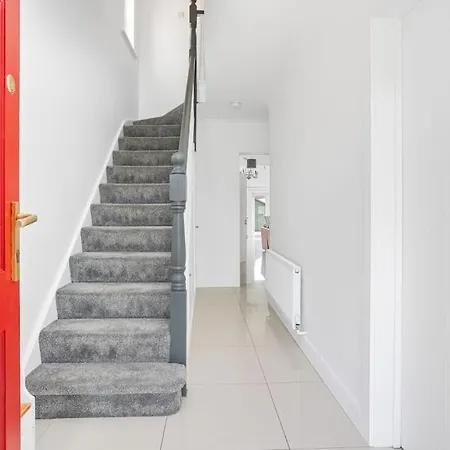 House بيت للعطل سيلبريدج